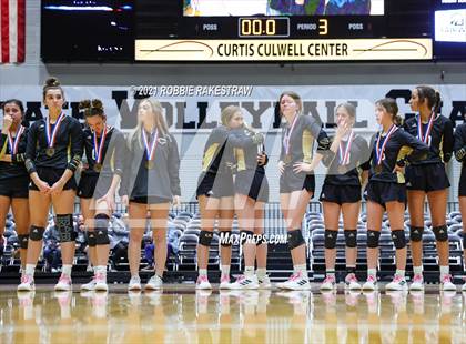 Thumbnail 3 in Beckville vs. Crawford (UIL Volleyball 2A Semifinals) photogallery.