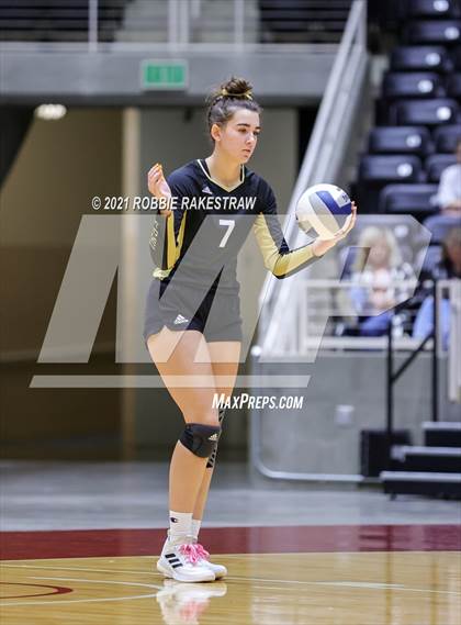 Thumbnail 2 in Beckville vs. Crawford (UIL Volleyball 2A Semifinals) photogallery.