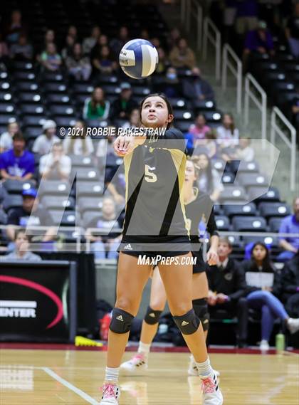 Thumbnail 3 in Beckville vs. Crawford (UIL Volleyball 2A Semifinals) photogallery.