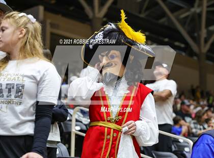 Thumbnail 3 in Beckville vs. Crawford (UIL Volleyball 2A Semifinals) photogallery.