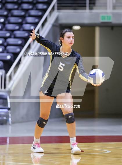 Thumbnail 2 in Beckville vs. Crawford (UIL Volleyball 2A Semifinals) photogallery.