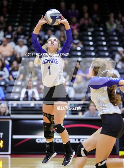 Thumbnail 1 in Beckville vs. Crawford (UIL Volleyball 2A Semifinals) photogallery.