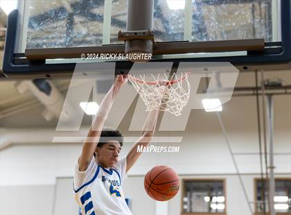 Thumbnail 1 in Central @ Burroughs (MSHSAA Class 4 Quarterfinal) photogallery.