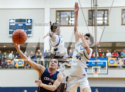 Thumbnail 2 in Central @ Burroughs (MSHSAA Class 4 Quarterfinal) photogallery.