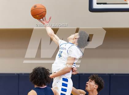 Thumbnail 2 in Central @ Burroughs (MSHSAA Class 4 Quarterfinal) photogallery.