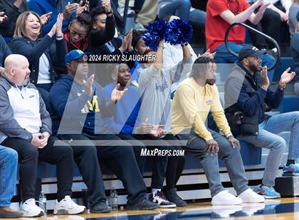 Thumbnail 2 in Central @ Burroughs (MSHSAA Class 4 Quarterfinal) photogallery.