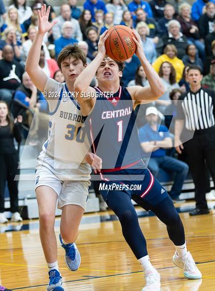 Thumbnail 2 in Central @ Burroughs (MSHSAA Class 4 Quarterfinal) photogallery.