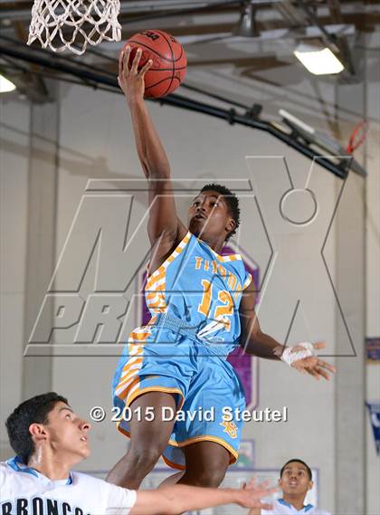 Thumbnail 1 in Burbank vs. Clovis North (St. Hope Elite Classic) photogallery.