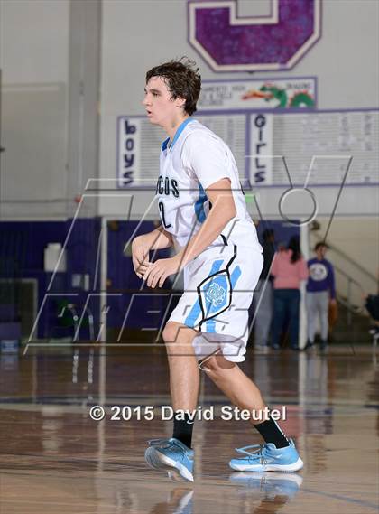 Thumbnail 1 in Burbank vs. Clovis North (St. Hope Elite Classic) photogallery.