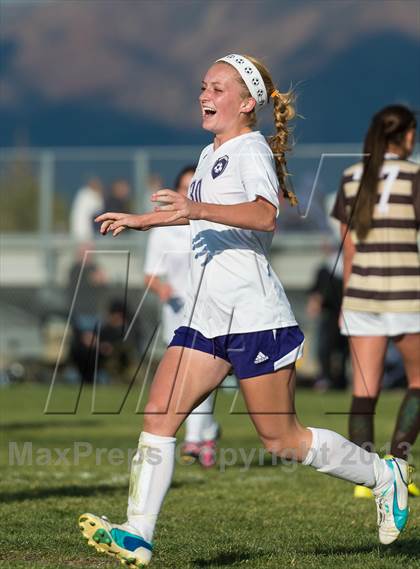 Thumbnail 2 in Davis @ Riverton (UHSAA 5A 1st Round) photogallery.