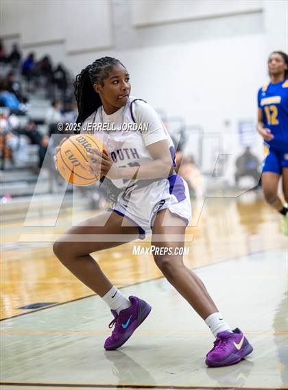 Thumbnail 3 in Garner @ South Garner photogallery.