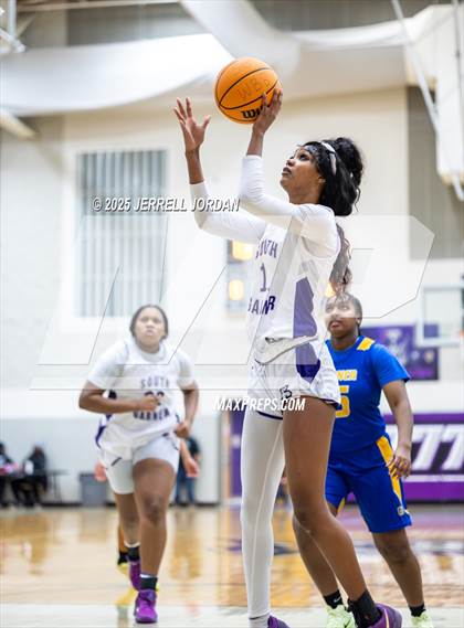 Thumbnail 3 in Garner @ South Garner photogallery.