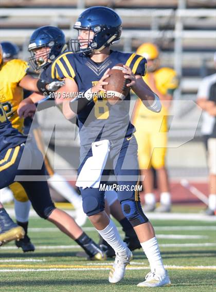 Thumbnail 1 in Tracy @ Turlock photogallery.