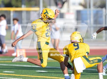Thumbnail 3 in Tracy @ Turlock photogallery.