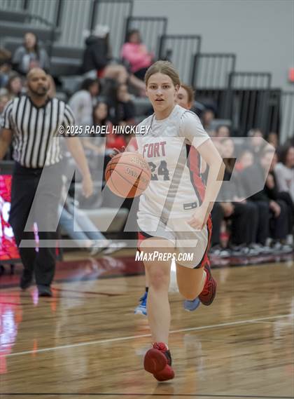 Thumbnail 1 in JV: Chrisman @ Fort Osage photogallery.