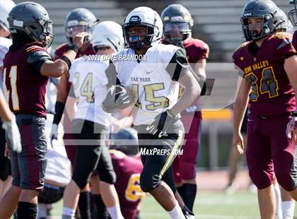 Thumbnail 3 in Oak Park vs Simi Valley  photogallery.