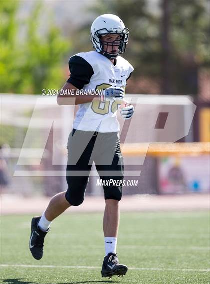 Thumbnail 1 in Oak Park vs Simi Valley  photogallery.