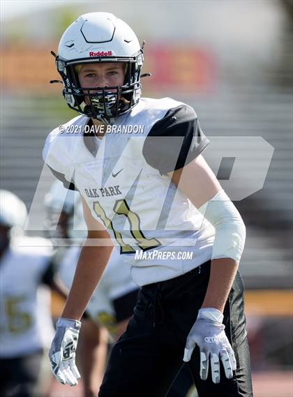 Thumbnail 1 in Oak Park vs Simi Valley  photogallery.
