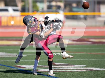 Thumbnail 1 in Oak Park vs Simi Valley  photogallery.