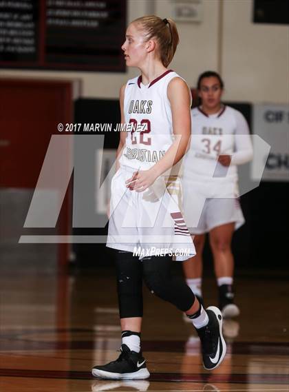 Thumbnail 1 in Royal vs Westlake photogallery.