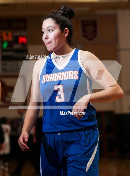 Thumbnail 3 in Royal vs Westlake photogallery.