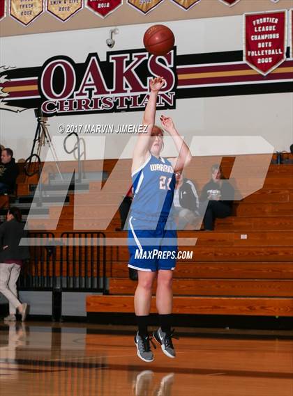 Thumbnail 1 in Royal vs Westlake photogallery.