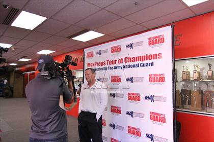 Thumbnail 1 in Bountiful TOC Ceremony photogallery.