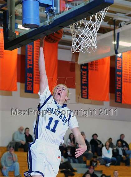 Thumbnail 2 in Columbia vs. Wyomissing (D3 Quarterfinals) photogallery.