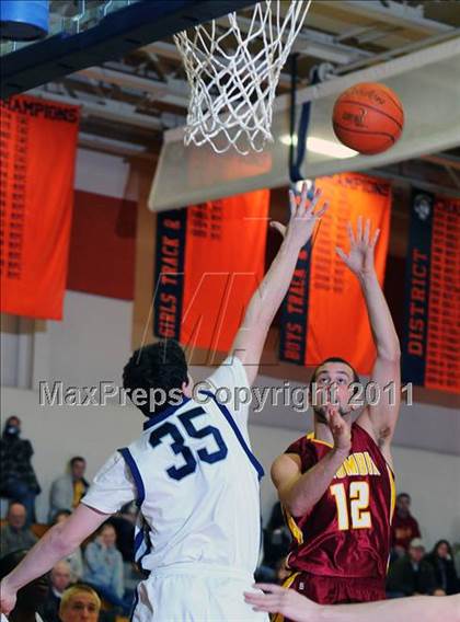 Thumbnail 1 in Columbia vs. Wyomissing (D3 Quarterfinals) photogallery.