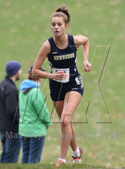 Thumbnail 2 in NYSPHSAA Cross Country Championships (Girls Class A) photogallery.