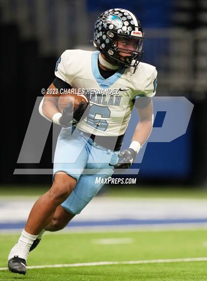 Thumbnail 1 in Harlan vs. Steele (UIL 6A Division II Region 4 Semifinal) photogallery.