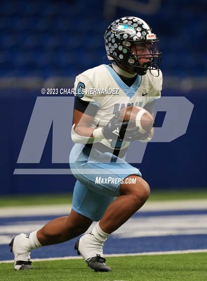 Thumbnail 1 in Harlan vs. Steele (UIL 6A Division II Region 4 Semifinal) photogallery.