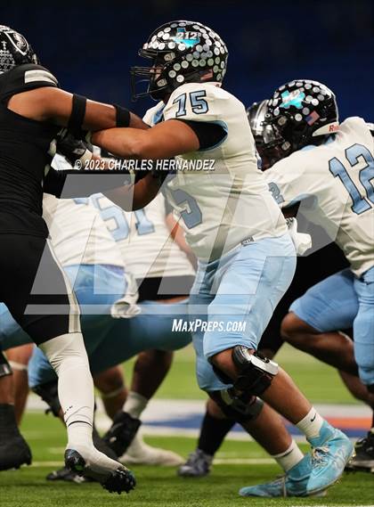 Thumbnail 3 in Harlan vs. Steele (UIL 6A Division II Region 4 Semifinal) photogallery.