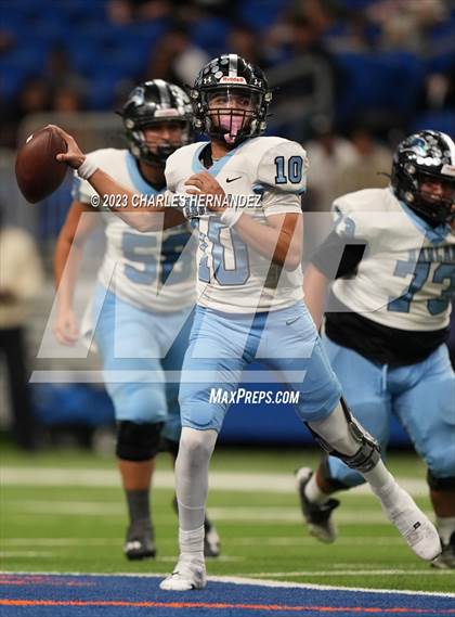 Thumbnail 3 in Harlan vs. Steele (UIL 6A Division II Region 4 Semifinal) photogallery.
