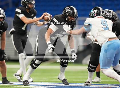 Thumbnail 2 in Harlan vs. Steele (UIL 6A Division II Region 4 Semifinal) photogallery.