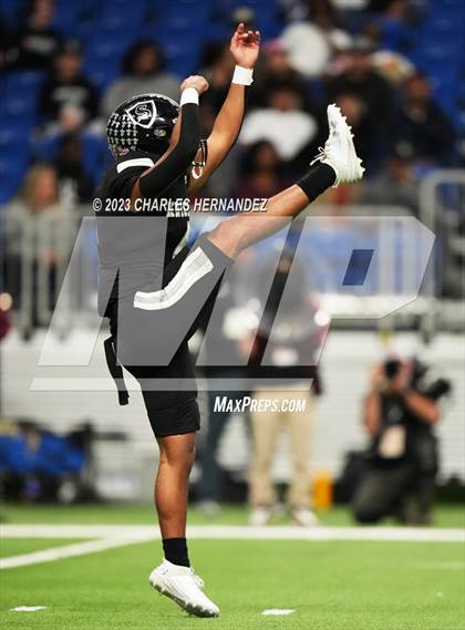Thumbnail 1 in Harlan vs. Steele (UIL 6A Division II Region 4 Semifinal) photogallery.