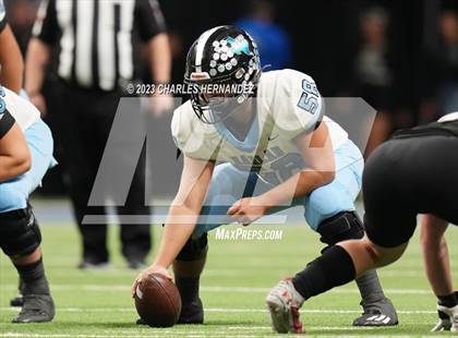Thumbnail 1 in Harlan vs. Steele (UIL 6A Division II Region 4 Semifinal) photogallery.