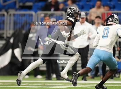 Thumbnail 3 in Harlan vs. Steele (UIL 6A Division II Region 4 Semifinal) photogallery.