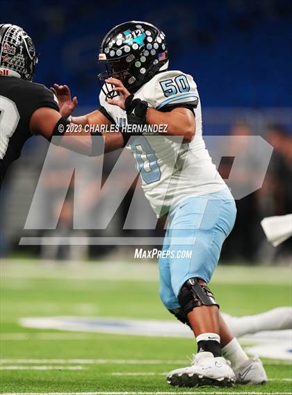Thumbnail 1 in Harlan vs. Steele (UIL 6A Division II Region 4 Semifinal) photogallery.