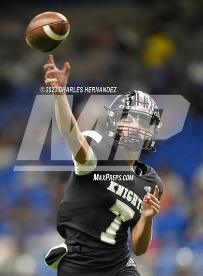 Thumbnail 1 in Harlan vs. Steele (UIL 6A Division II Region 4 Semifinal) photogallery.