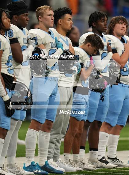 Thumbnail 1 in Harlan vs. Steele (UIL 6A Division II Region 4 Semifinal) photogallery.