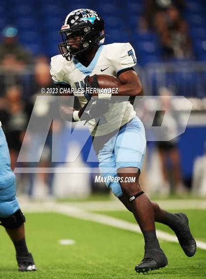 Thumbnail 2 in Harlan vs. Steele (UIL 6A Division II Region 4 Semifinal) photogallery.
