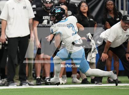 Thumbnail 1 in Harlan vs. Steele (UIL 6A Division II Region 4 Semifinal) photogallery.
