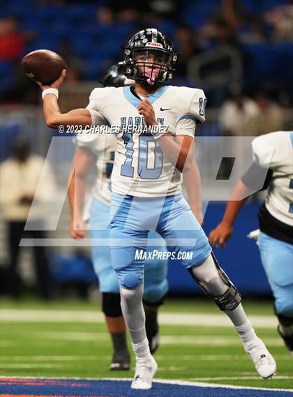 Thumbnail 2 in Harlan vs. Steele (UIL 6A Division II Region 4 Semifinal) photogallery.