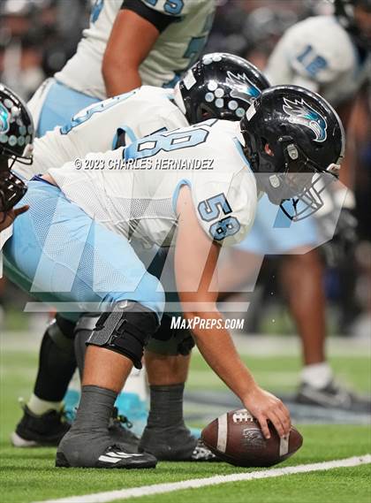 Thumbnail 2 in Harlan vs. Steele (UIL 6A Division II Region 4 Semifinal) photogallery.