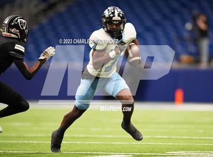 Thumbnail 2 in Harlan vs. Steele (UIL 6A Division II Region 4 Semifinal) photogallery.
