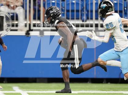 Thumbnail 1 in Harlan vs. Steele (UIL 6A Division II Region 4 Semifinal) photogallery.