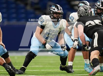 Thumbnail 2 in Harlan vs. Steele (UIL 6A Division II Region 4 Semifinal) photogallery.