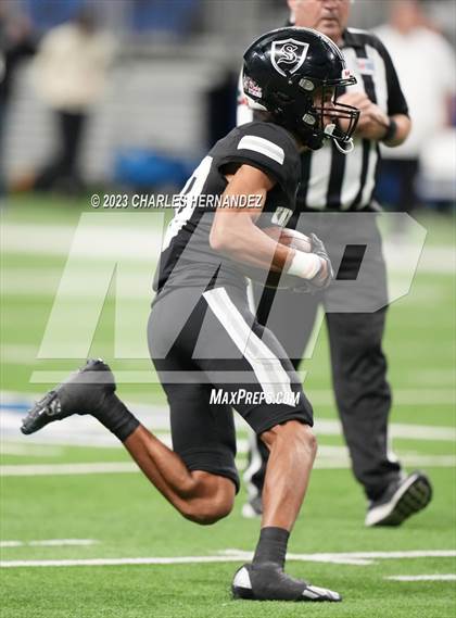 Thumbnail 1 in Harlan vs. Steele (UIL 6A Division II Region 4 Semifinal) photogallery.