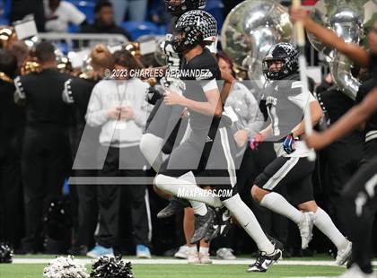 Thumbnail 2 in Harlan vs. Steele (UIL 6A Division II Region 4 Semifinal) photogallery.